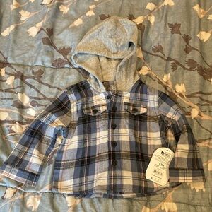 NWT button down hooded flannel 12m
